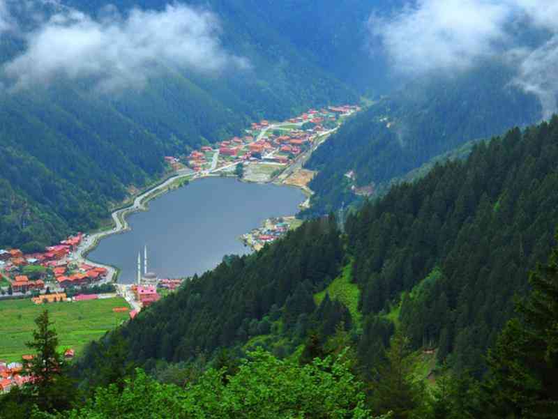 Manisa Çıkışlı Karadeniz Rüyası ve Batum Turu 5 Gece Otel Konaklaması